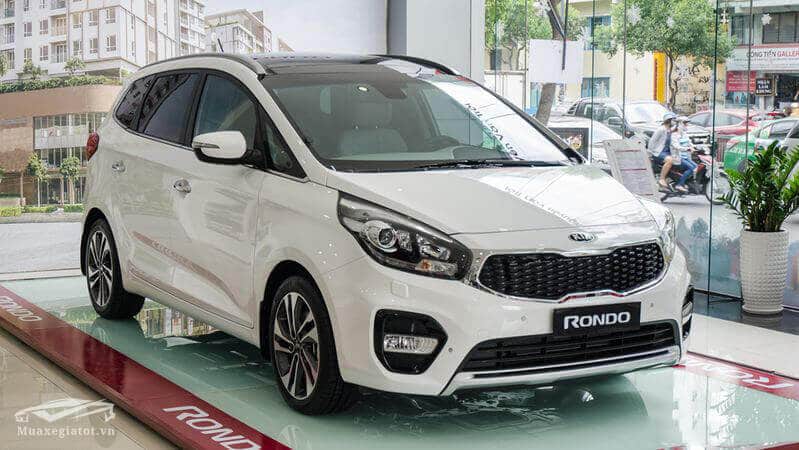 Giá xe Kia Rondo 2018 
