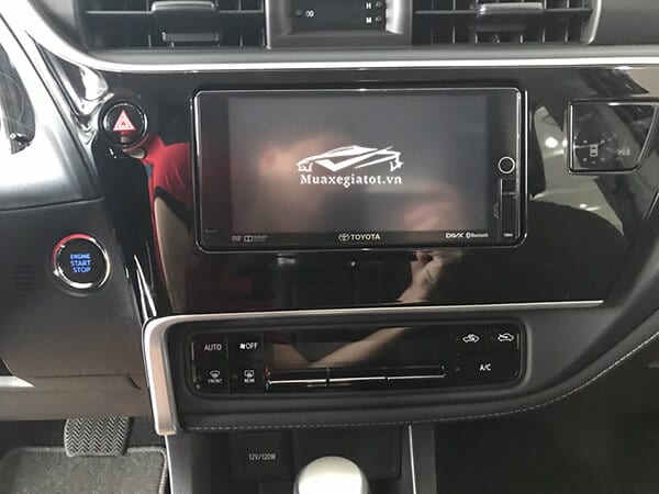 he-thong-giai-tri-toyota-corolla-altis-2-0-v-luxury-muaxegiatot-vn-6
