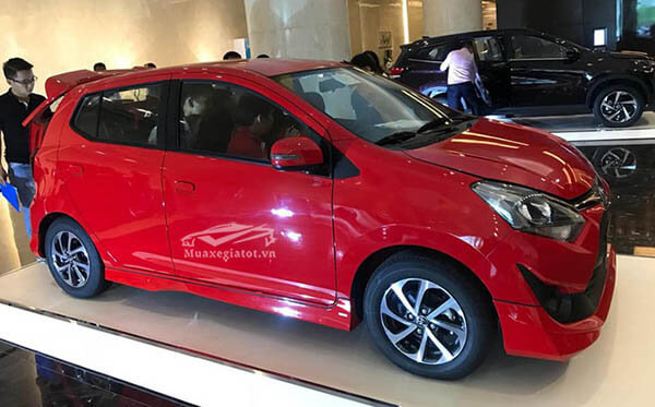 hong-xe-toyota-wigo-2018-2019-1-2-at-muaxegiatot-vn