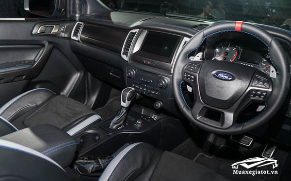 noi-that-ford-ranger-raptor-2018-2019-muaxegiatot-vn