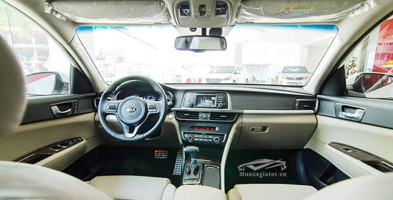 Nội thất xe Kia Optima 2018