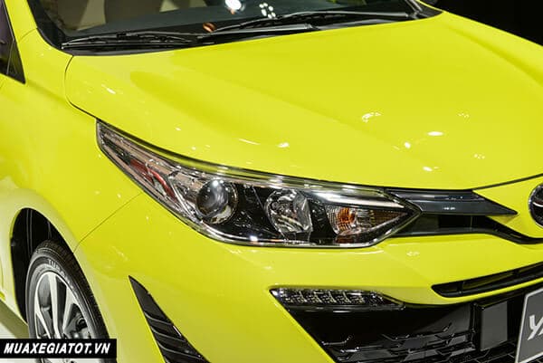 den-xe-toyota-yaris-2018-2019-1-5-g-muaxegiatot-vn-6