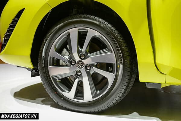 mam-xe-toyota-yaris-2018-2019-1-5-g-muaxegiatot-vn-3