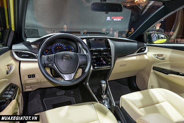 noi-that-xe-toyota-yaris-2018-2019-1-5-g-muaxegiatot-vn-4