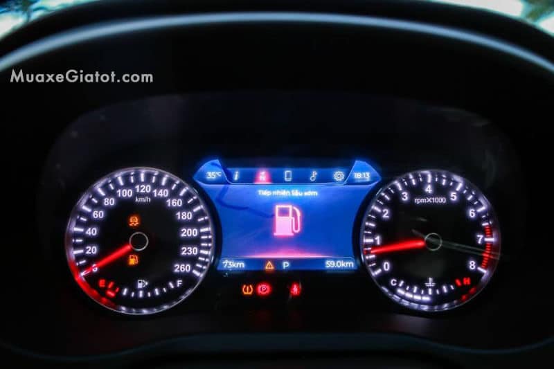 dong-ho-vinfast-lux-a20-sedan-2020-ban-thuong-mai-Xetot-com