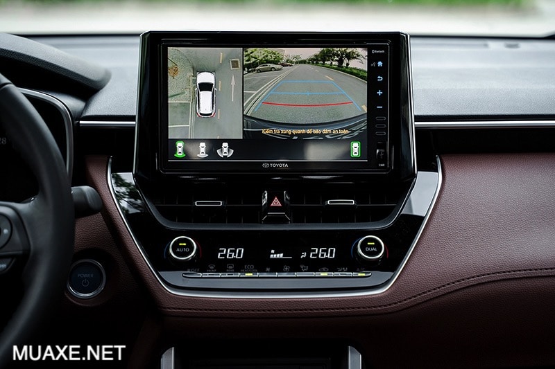 Man-hinh-trung-tam-360-do-Toyota-Corolla-Cross-2020-2021-1-8V-Muaxe-net-2