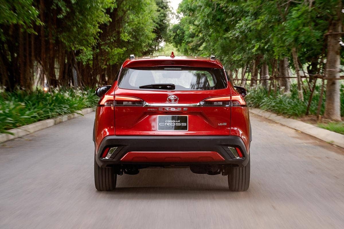 Chi tiết Toyota Cross vừa ra mắt tại Việt Nam - GIÁ BÁN XE TỐT NHẤT