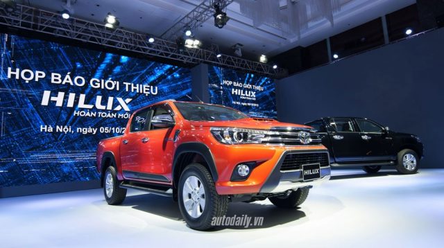 Vì sao nên sở hữu chiếc bán tải Toyota Hilux 2018?